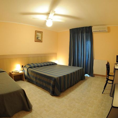 Racar Hotel Frigole Exteriér fotografie