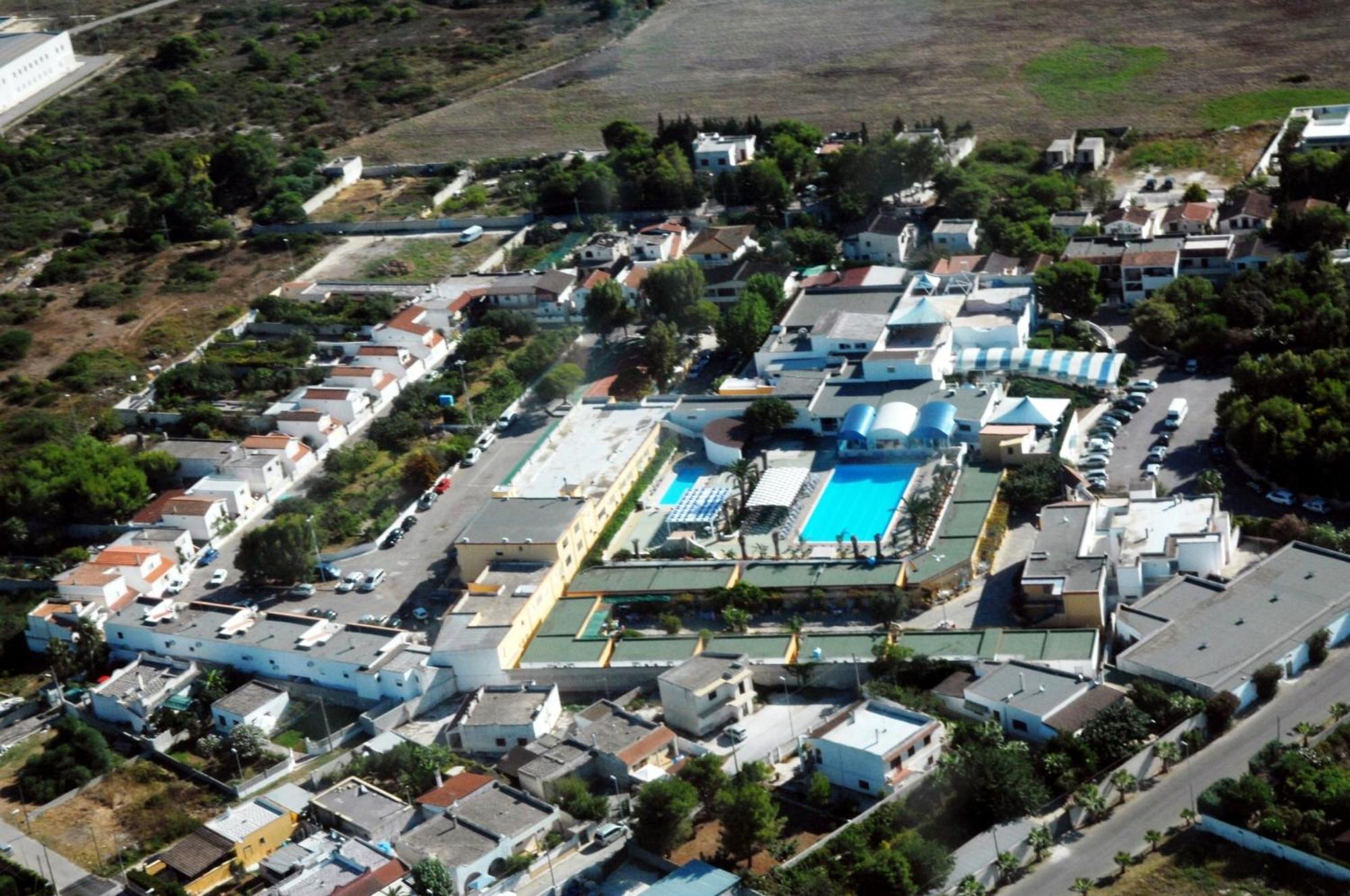 Racar Hotel Frigole Exteriér fotografie