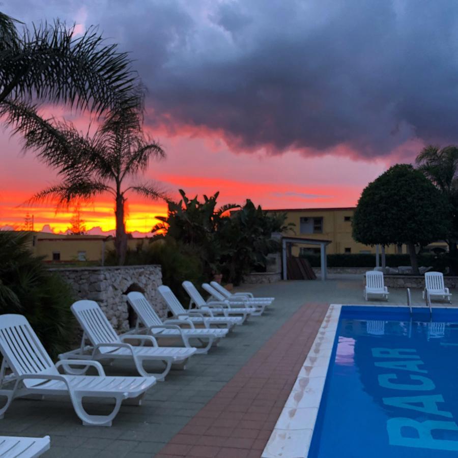 Racar Hotel Frigole Exteriér fotografie