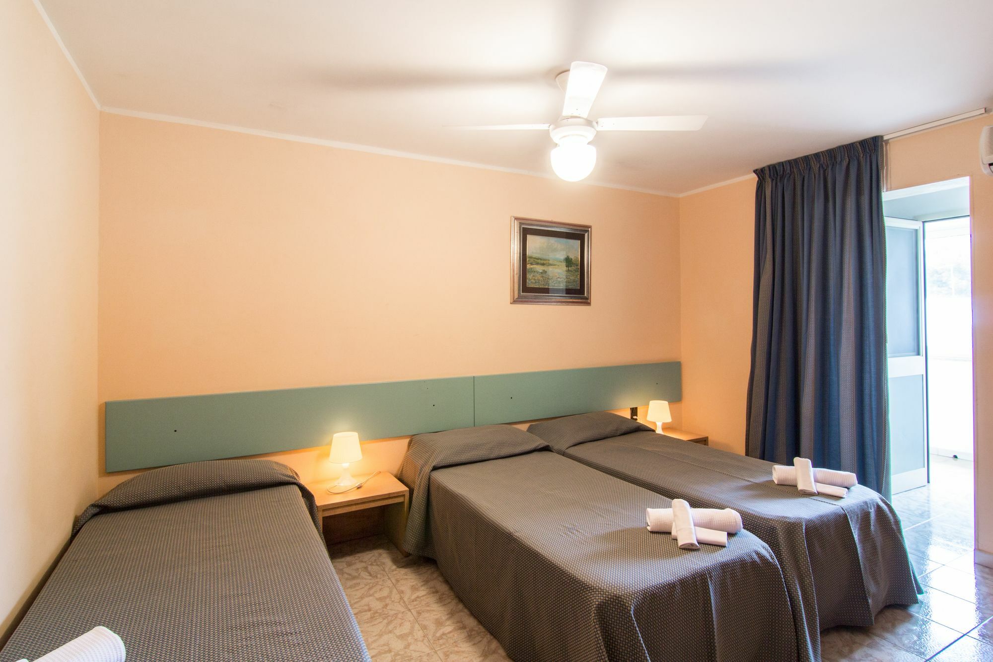 Racar Hotel Frigole Exteriér fotografie