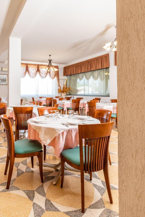 Racar Hotel Frigole Exteriér fotografie